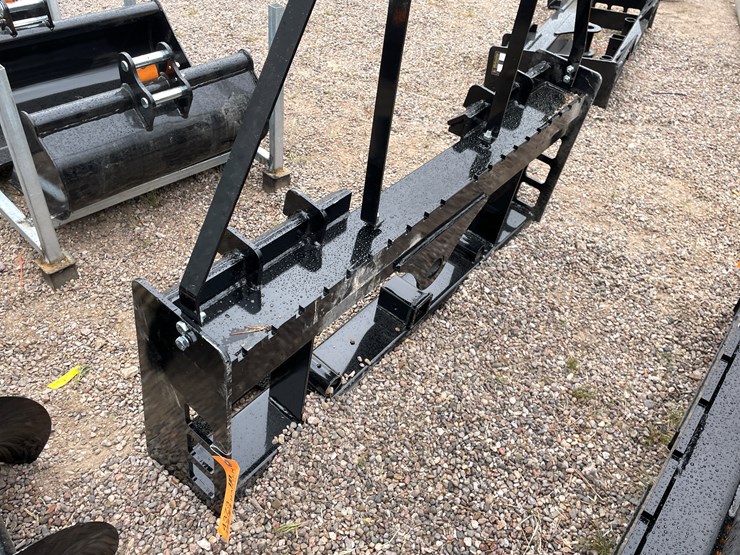 #4373-•-unused-2026-wolverine-pallet-fork-frame-attachment-image-13