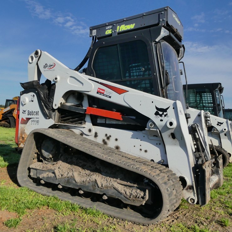 2022 BOBCAT T770