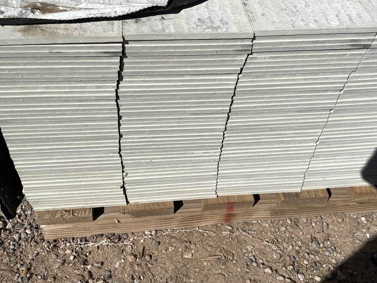 #4346-•-(appx.-308-pieces)-allura-6-¼"-primed-fiber-cement-smooth-lap-siding-image-10
