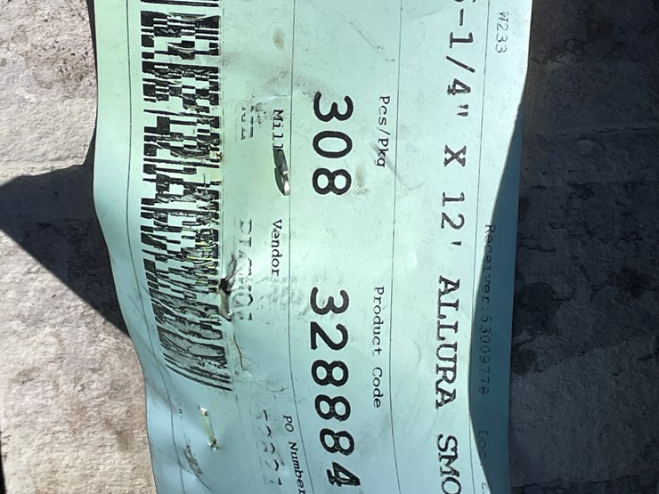 #4341-•-(appx.-308-pieces)-allura-6-¼"-primed-fiber-cement-smooth-lap-siding-image-12