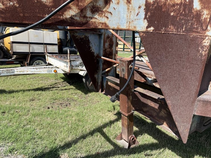 custom-trailer-image-3