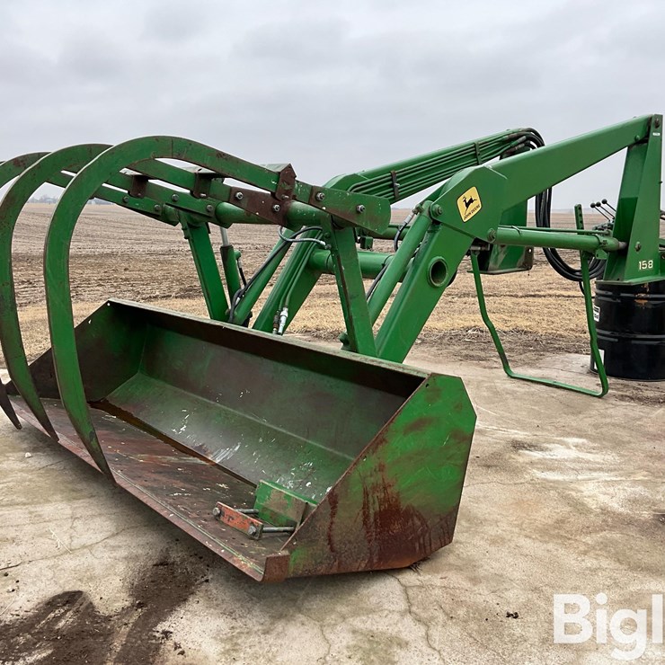 JOHN DEERE 158