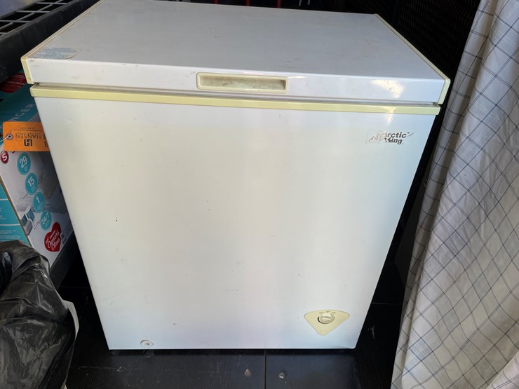 #1490-•-arctic-king-chest-freezer-(offsite-in-el-paso)-image-1