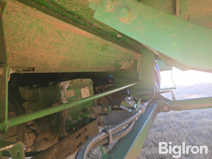 2008-john-deere-9670-sts-image-13