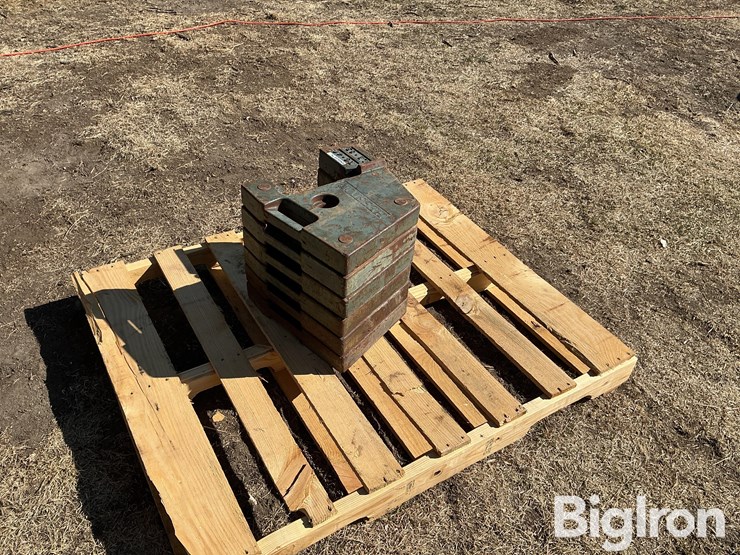 hesston-85lb-tractor-suitcase-weights-image-3