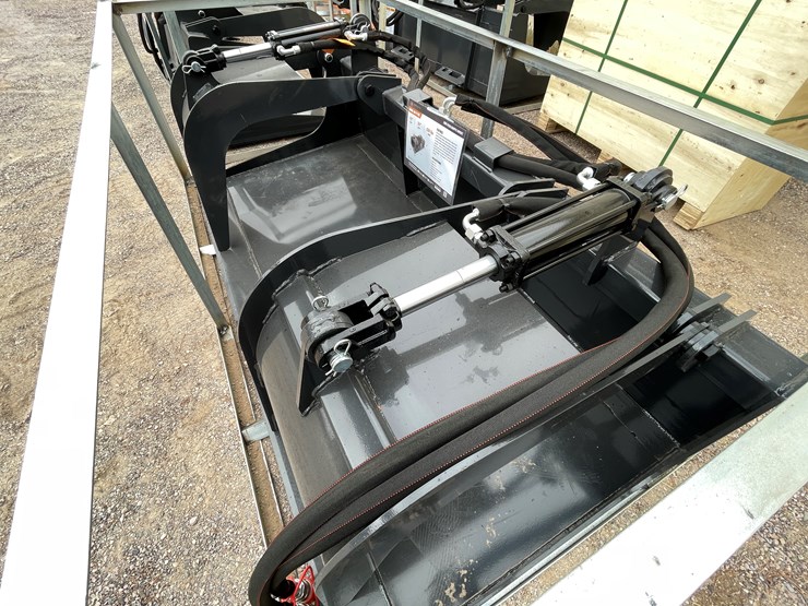 #4363-•-unused-2026-wolverine-skid-steer-grapple-bucket-attachment-image-2