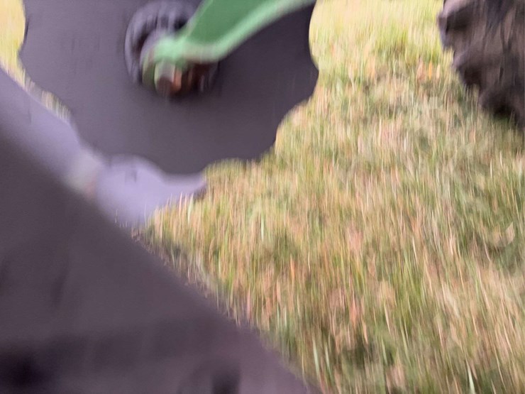 john-deere-14-image-21