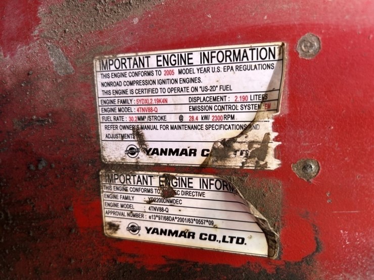 takeuchi-tb35fr-mini-hydraulic-excavator-image-19