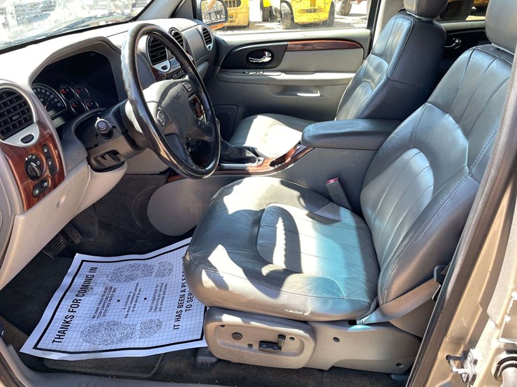 2003-gmc-envoy-image-10