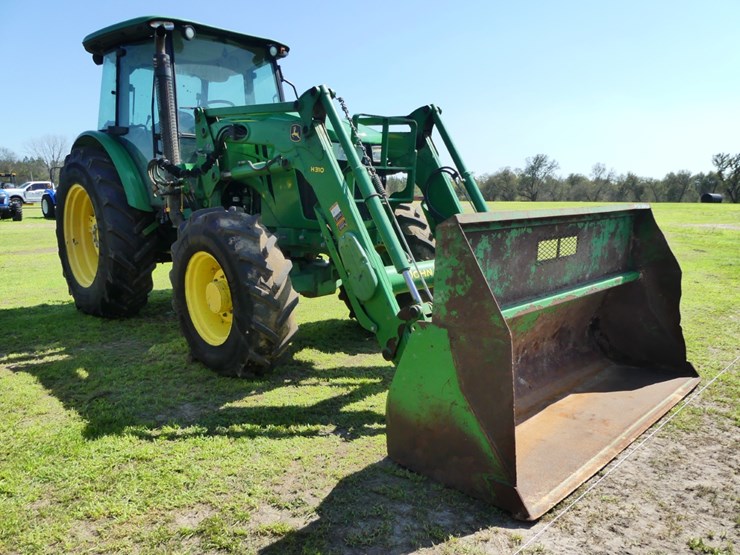 2015-john-deere-6130d-image-2