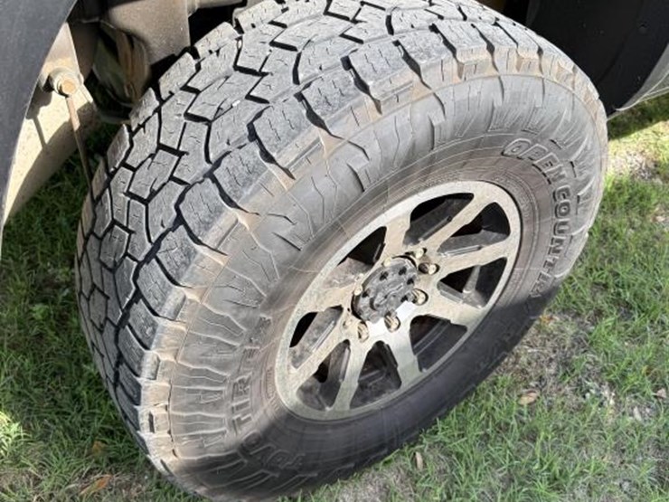 2017-dodge-ram-2500-image-5