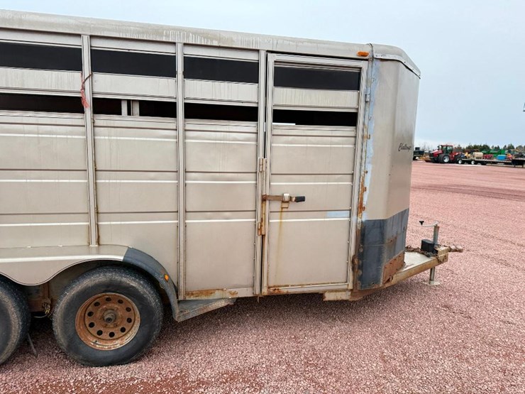 titan-trailer-image-14