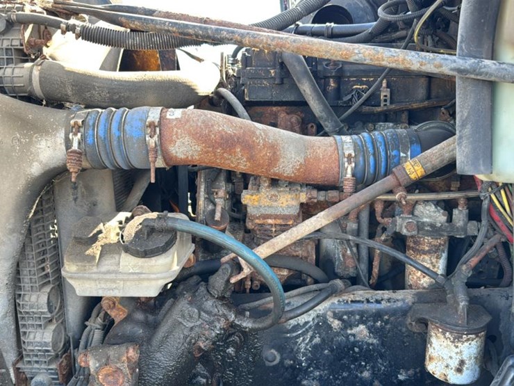 2006-caterpillar-c11-image-27