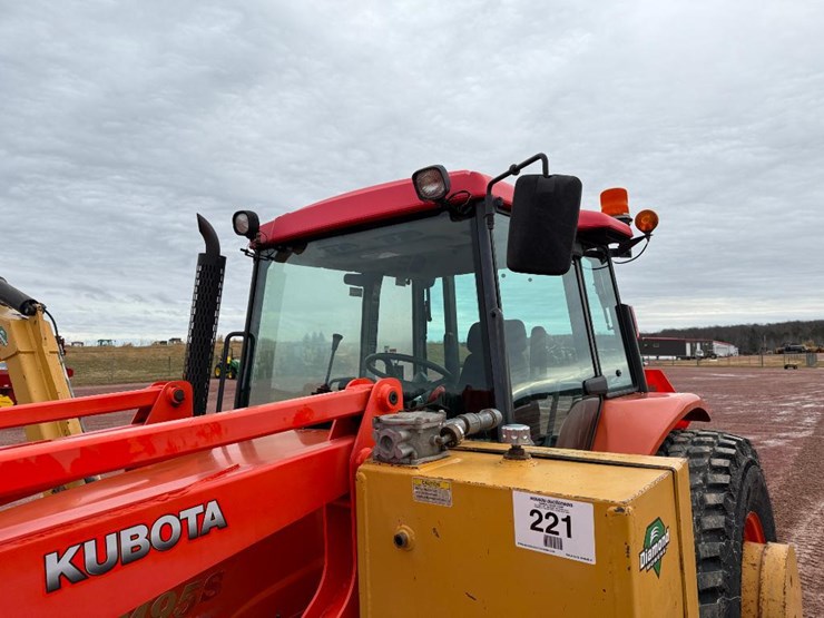 2005-kubota-la1301s-image-12