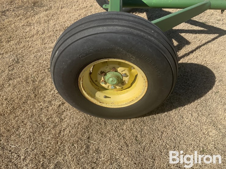 deere-tires-image-17