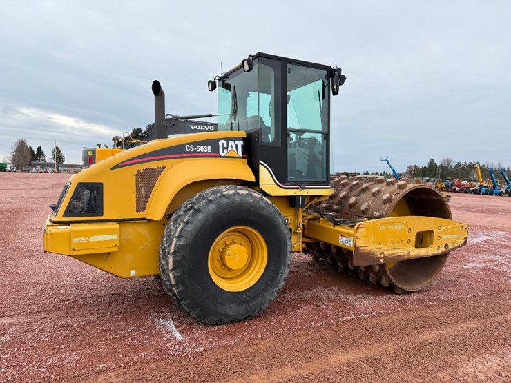 caterpillar-cs-563e-image-4