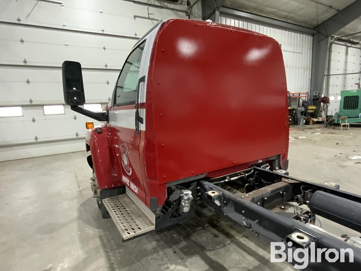 2006-massey-ferguson-730-image-14