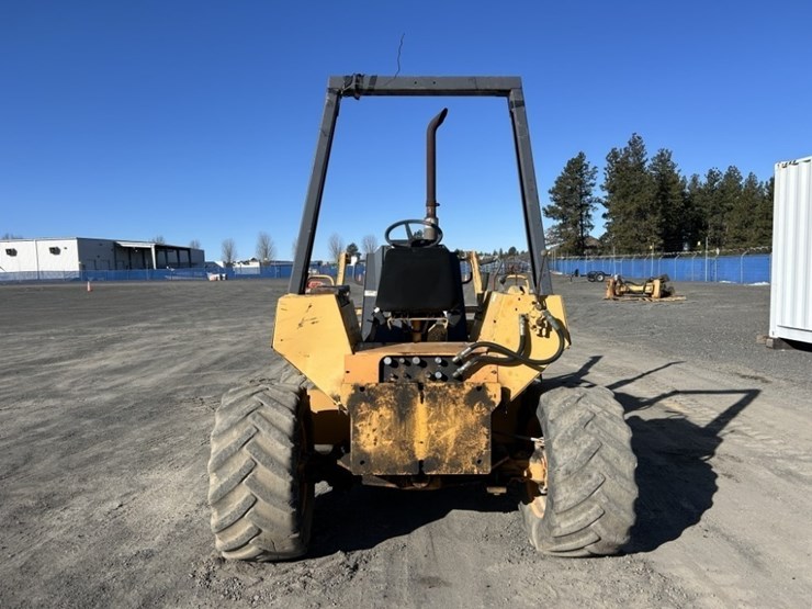 case-860-turbo-image-4