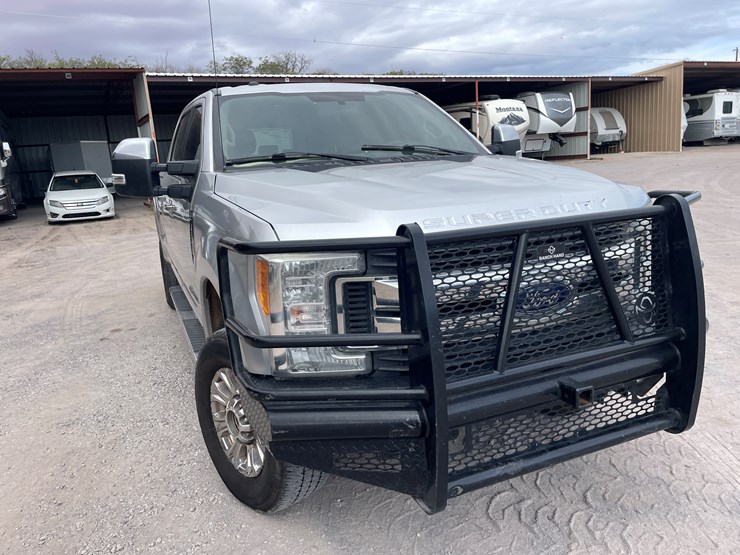 2017-ford-f250-image-3