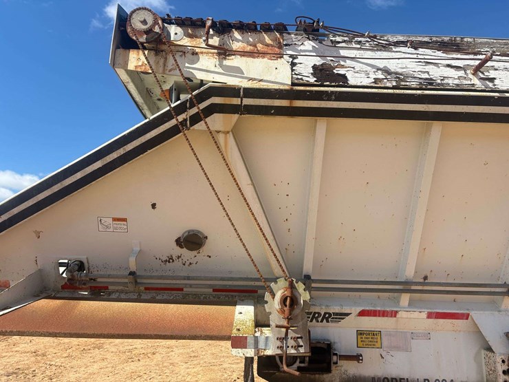 2004-red-river-belt-trailer-image-13