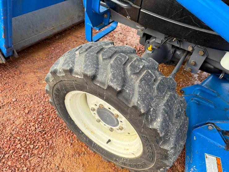 new-holland-tc29d-image-8