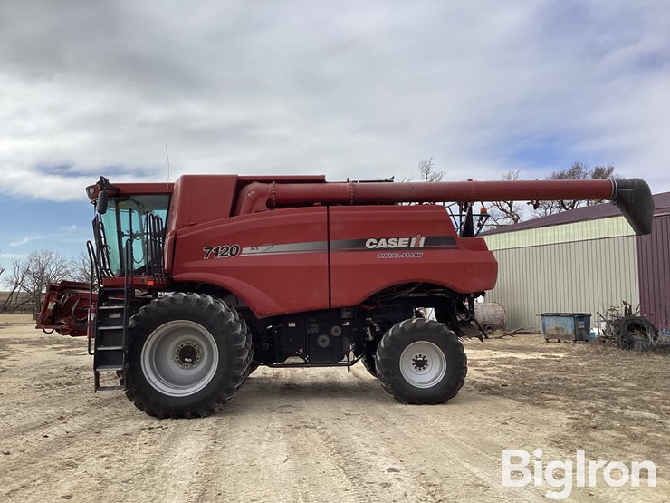 2012-case-ih-7120-image-8