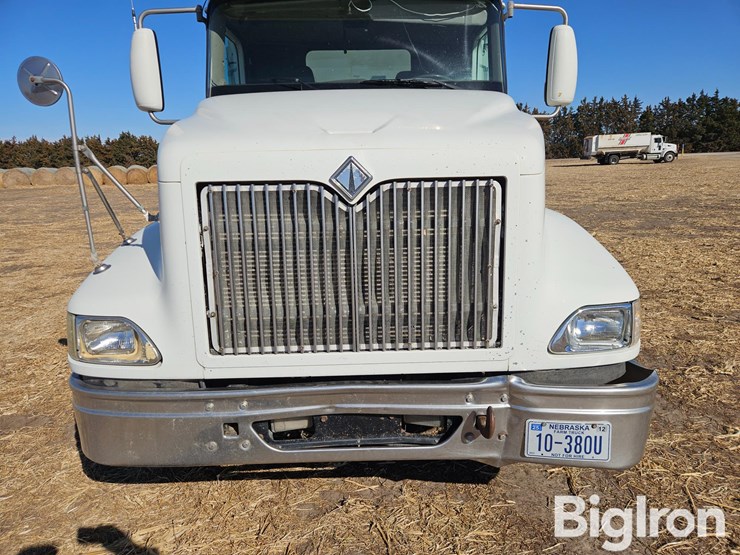 2000-international-9200i-image-10