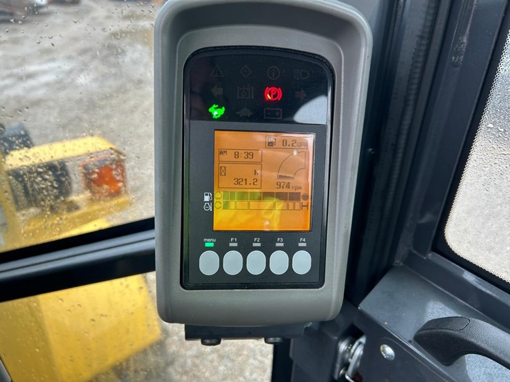 2016-yanmar-v4-7-image-20