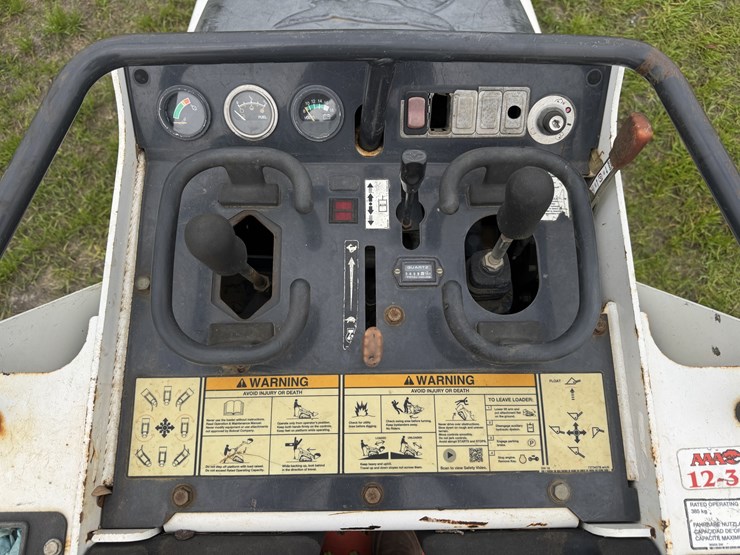 2017-bobcat-mt85-image-10