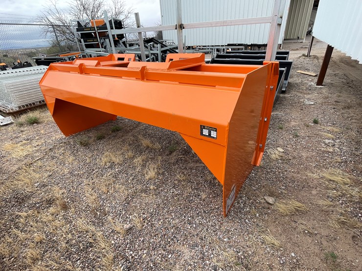 #4354-•-unused-2026-wolverine-skid-steer-snow-pusher-image-2