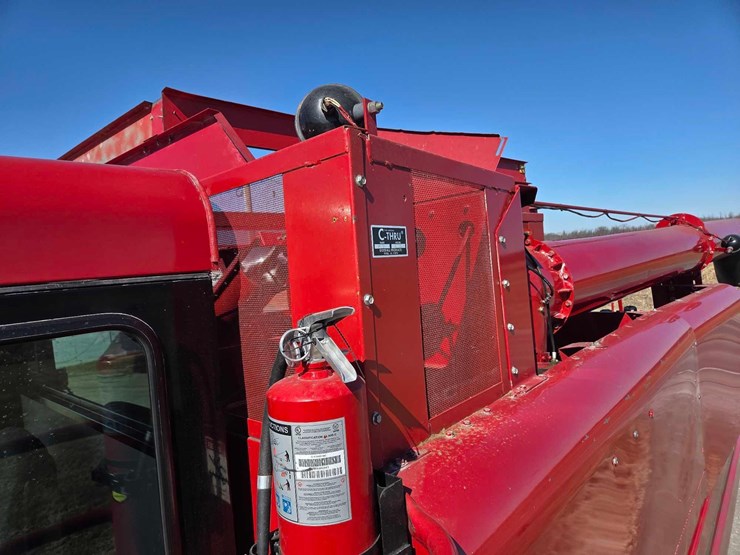 case-ih-1644-image-57