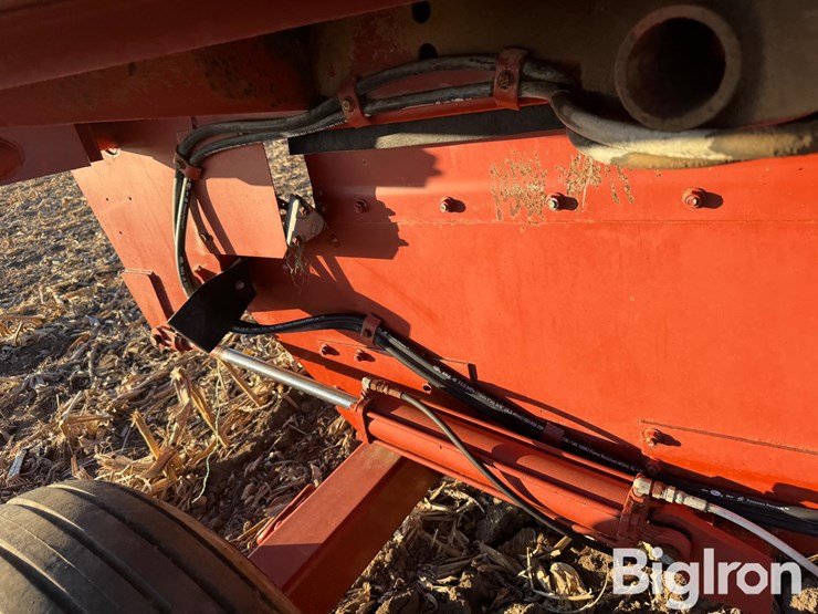 hesston-bp25-image-19