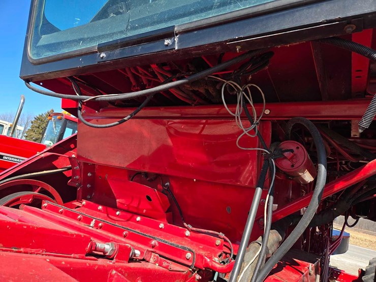 case-ih-1644-image-43