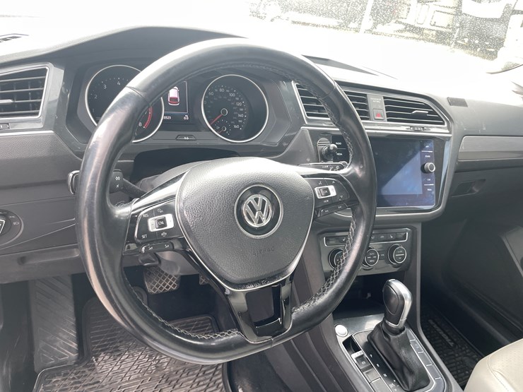 2019-volkswagen-tiguan-se-image-59