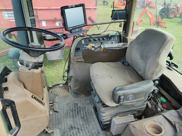 john-deere-8330-image-11