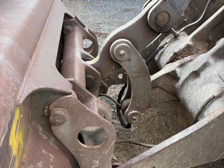 2012-volvo-l60g-image-13