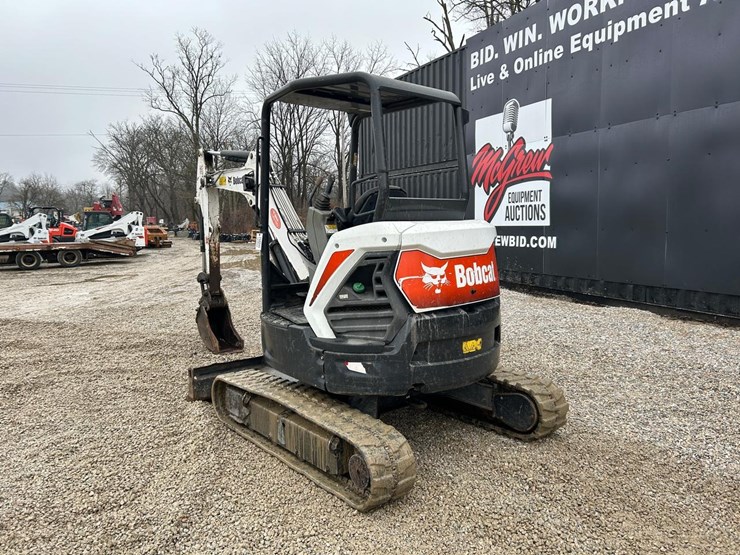 2021-bobcat-e35-image-2