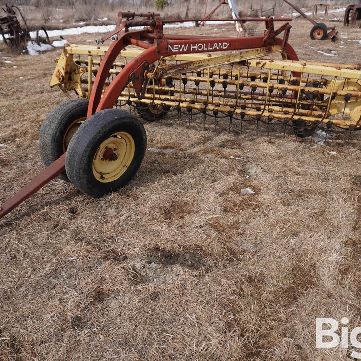 NEW HOLLAND 258