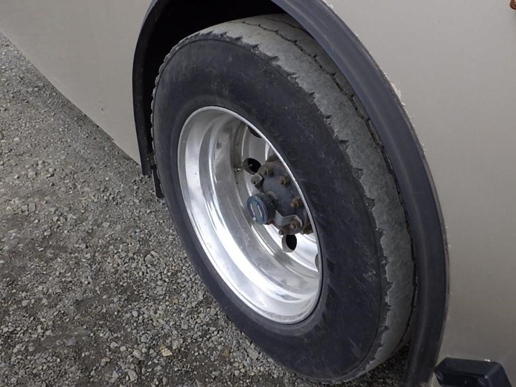 2009-gillig-30'-s/a-passenger-bus-image-22