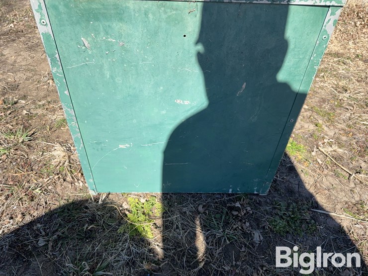 aluminum-dog-box-image-9