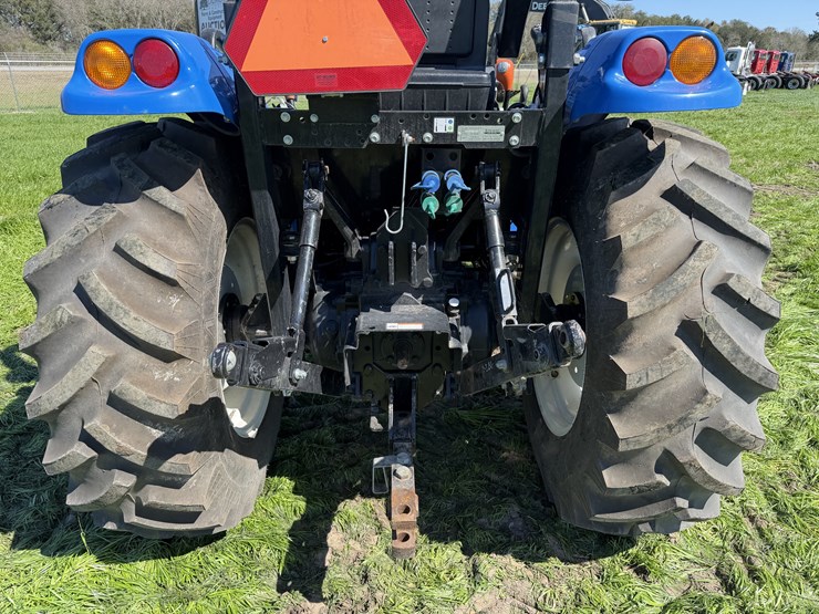 2022-new-holland-boomer-45-image-6