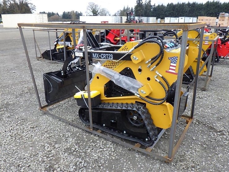 2025-agt-mx-crt23-skid-steer-tracked-loader-image-2