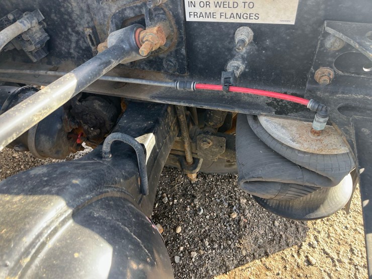 2015-international-prostar-image-31