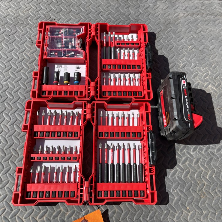 #1486 • (2) Milwaukee Drill Driver Sets (Offsite in El Paso)