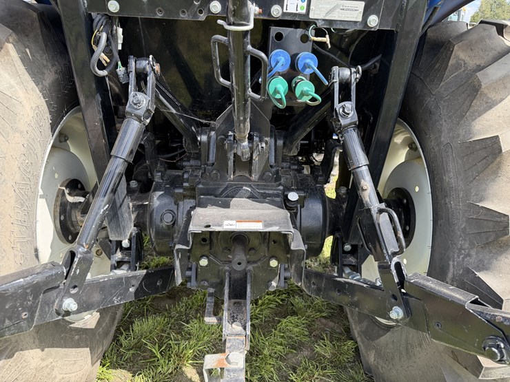2022-new-holland-boomer-45-image-5