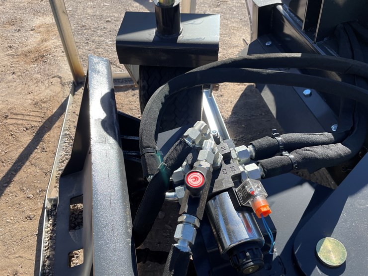 #4334-•-unused-power-rake-attachment-image-8