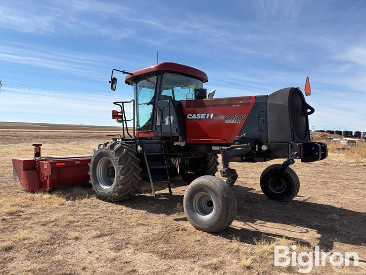 2014-case-ih-wd2303-image-8