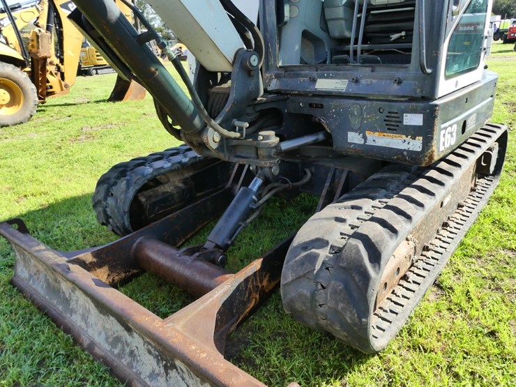 2014-bobcat-e63-image-9