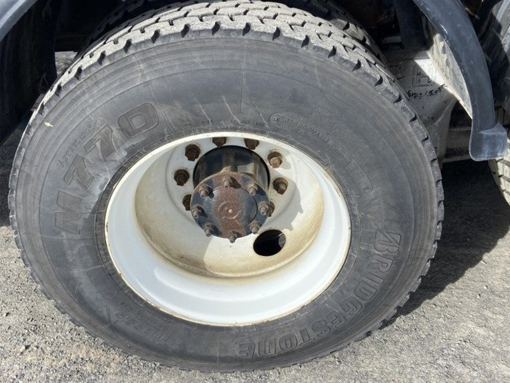 1993-vactor-2100-image-26