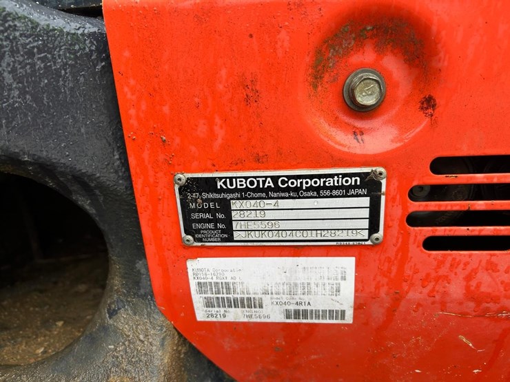 2016-kubota-kx040-4-image-24